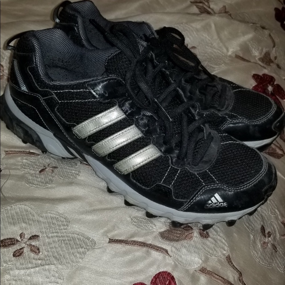 Adidas Men’s Size 10 Shoes- Worn Twice!